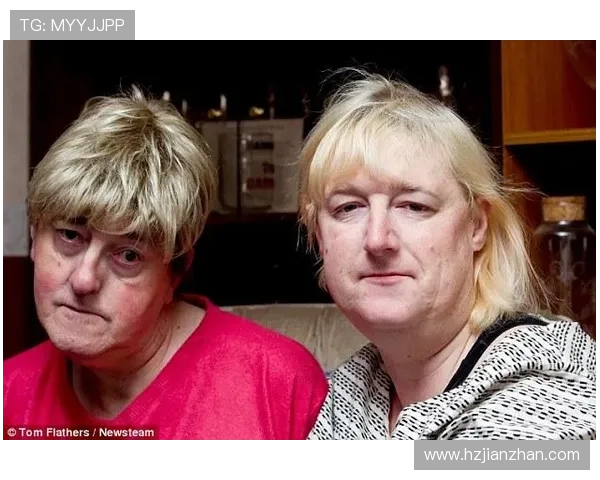 18岁与模特女友步入婚姻殿堂19岁恩德里克甜蜜庆祝情人节